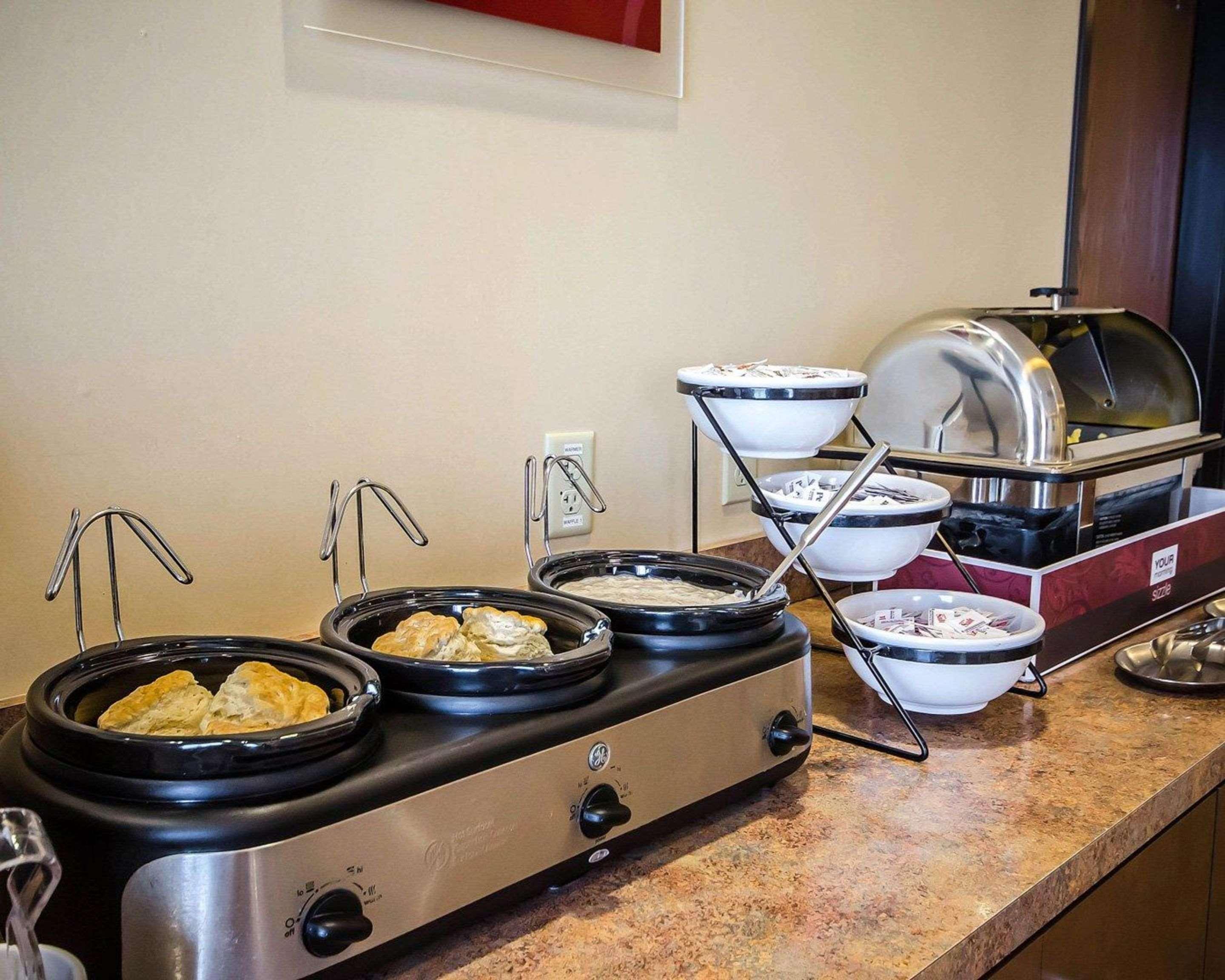 Quality Inn & Suites Rockport-Owensboro North Gold Award Winner Екстериор снимка