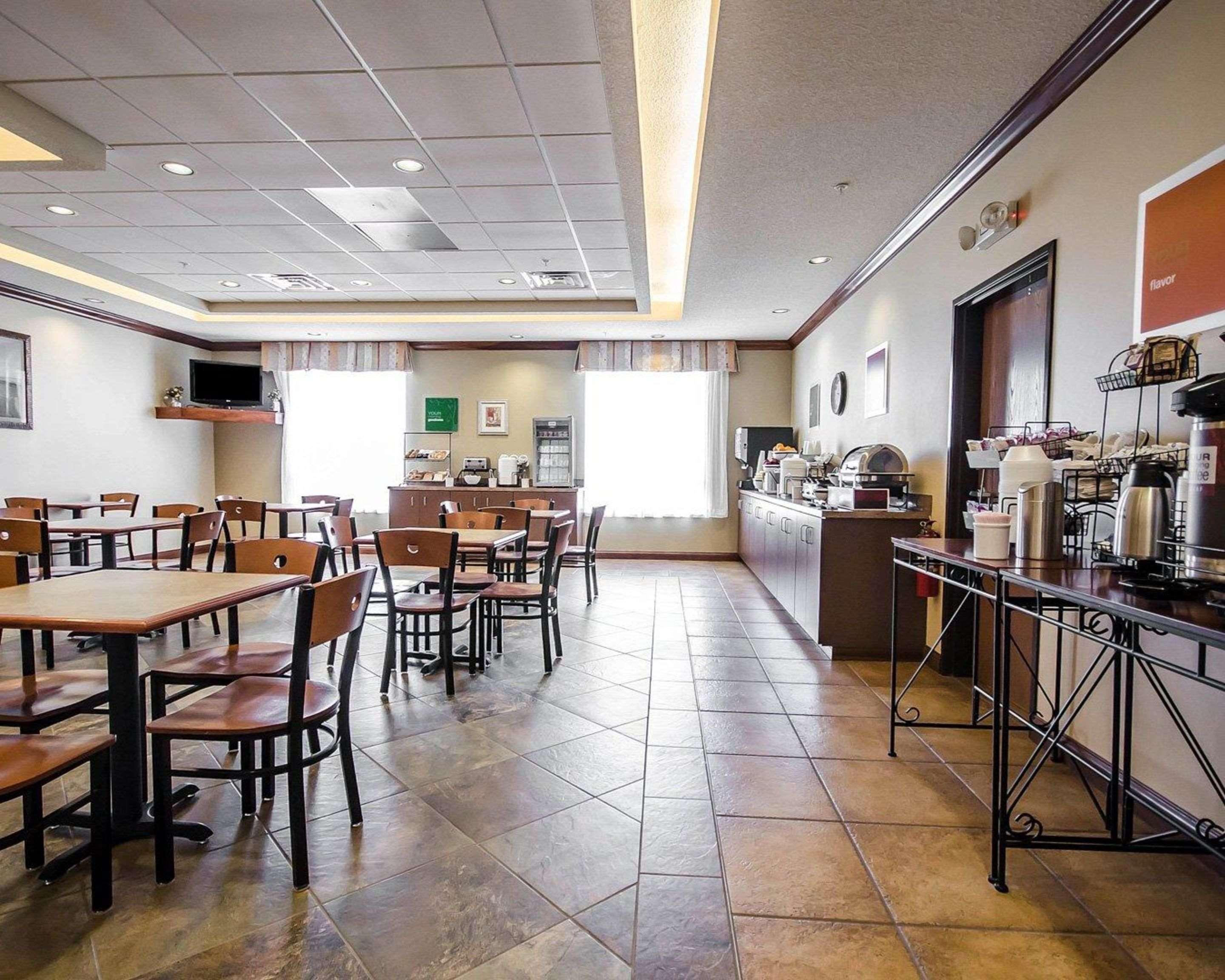 Quality Inn & Suites Rockport-Owensboro North Gold Award Winner Екстериор снимка