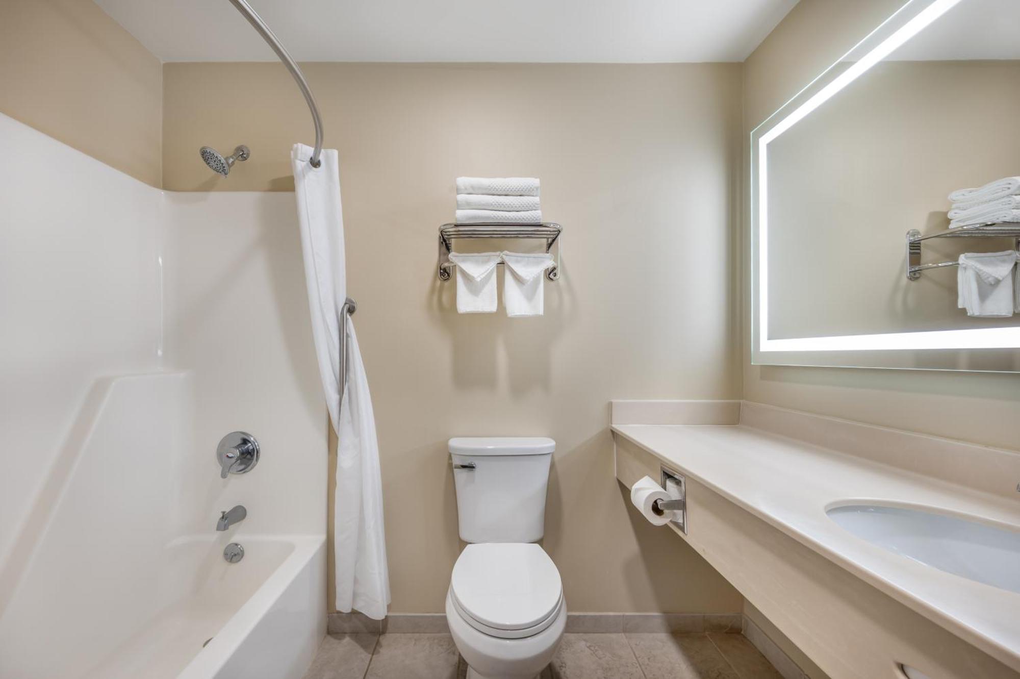 Quality Inn & Suites Rockport-Owensboro North Gold Award Winner Екстериор снимка