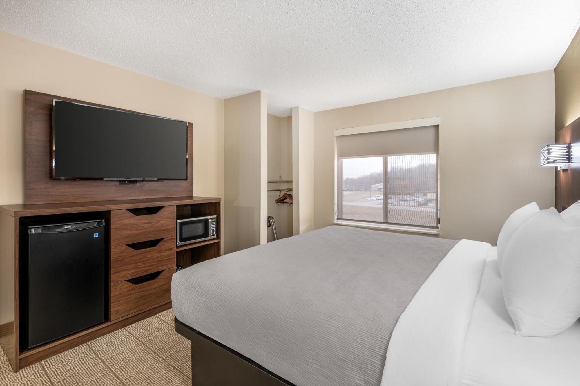 Quality Inn & Suites Rockport-Owensboro North Gold Award Winner Екстериор снимка